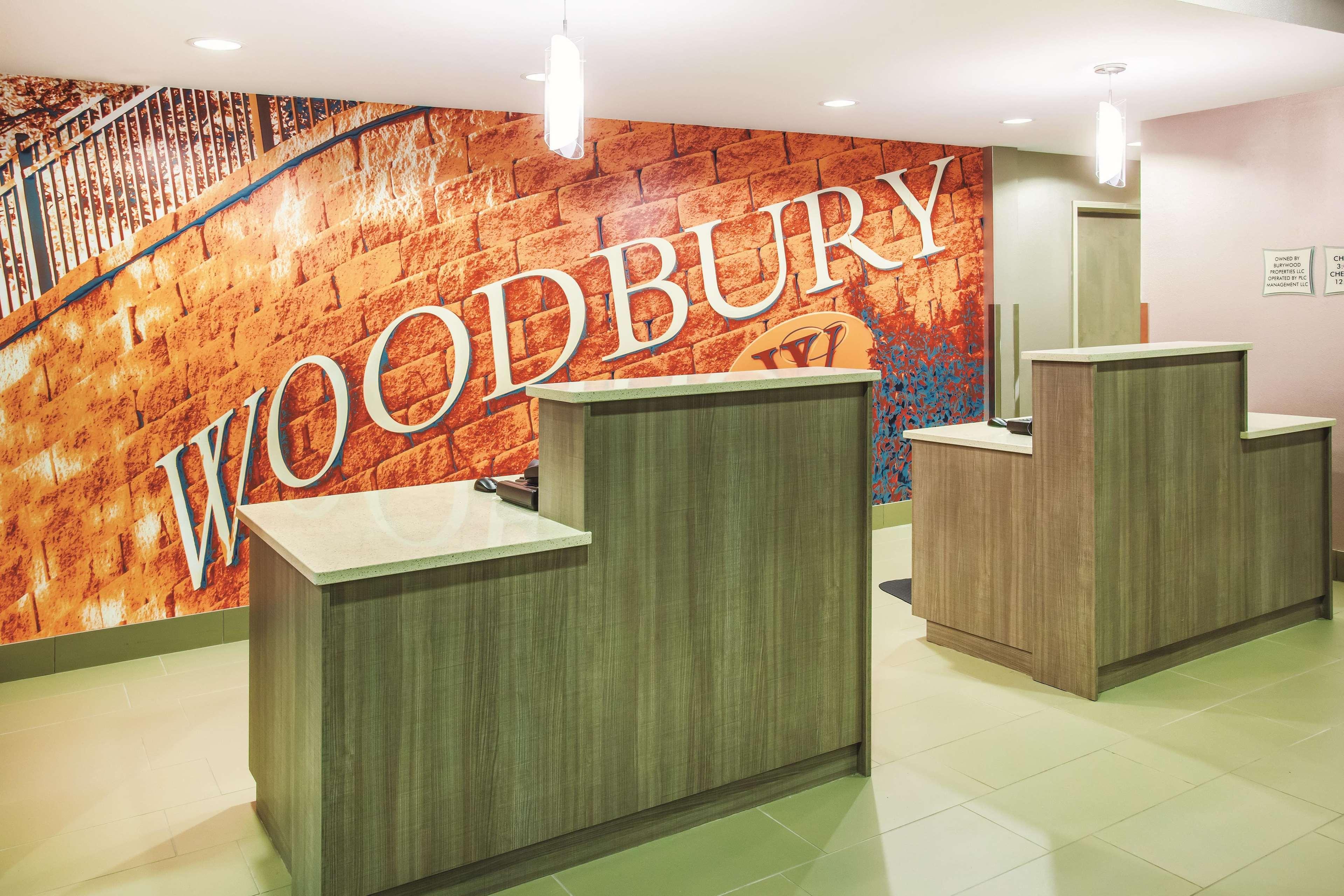 La Quinta By Wyndham St. Paul-Woodbury Hotel Ngoại thất bức ảnh