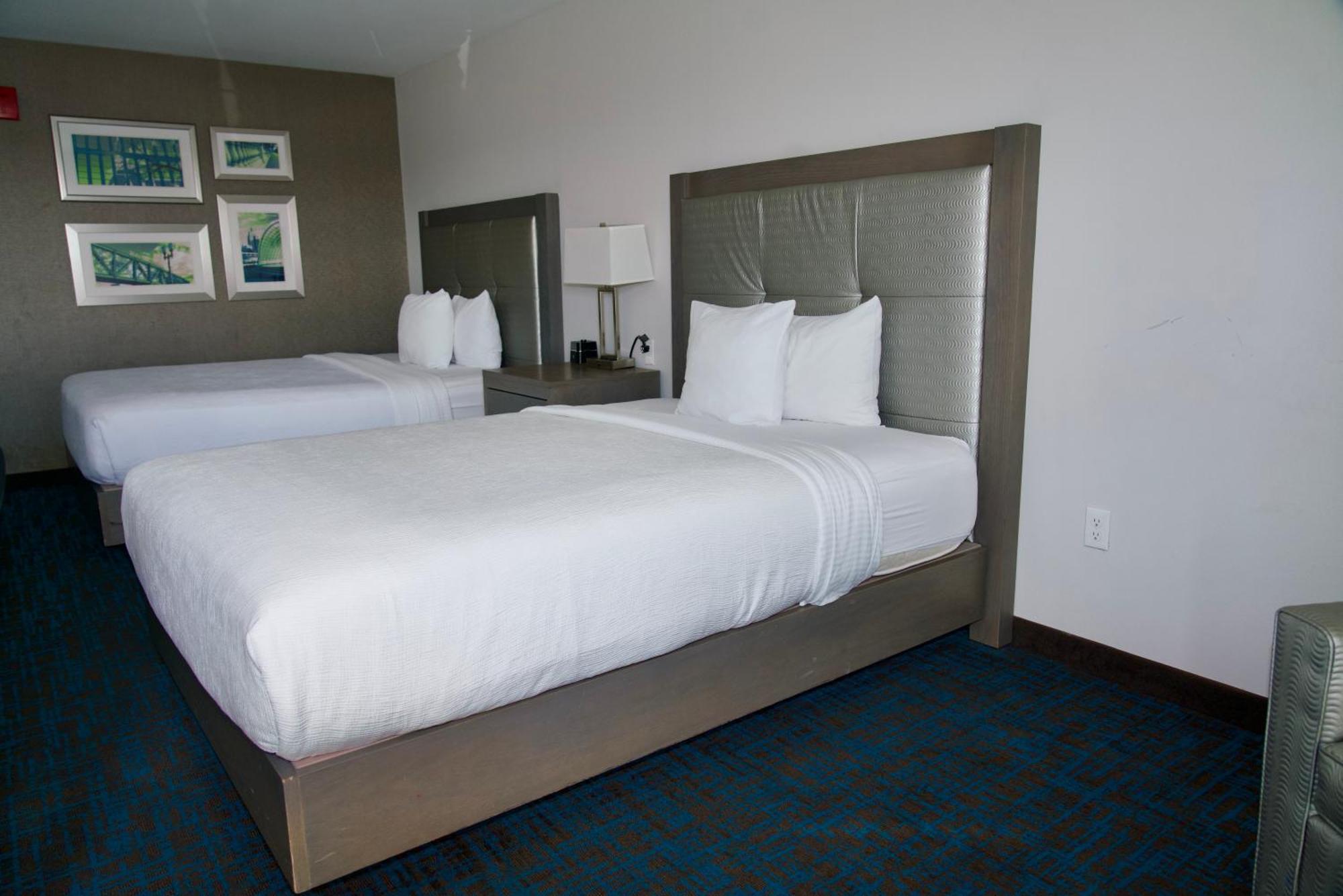 La Quinta By Wyndham St. Paul-Woodbury Hotel Ngoại thất bức ảnh