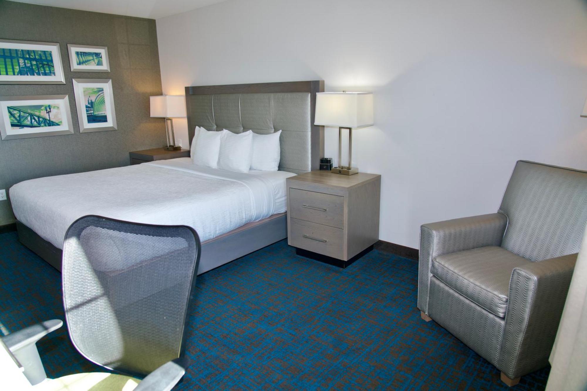 La Quinta By Wyndham St. Paul-Woodbury Hotel Ngoại thất bức ảnh