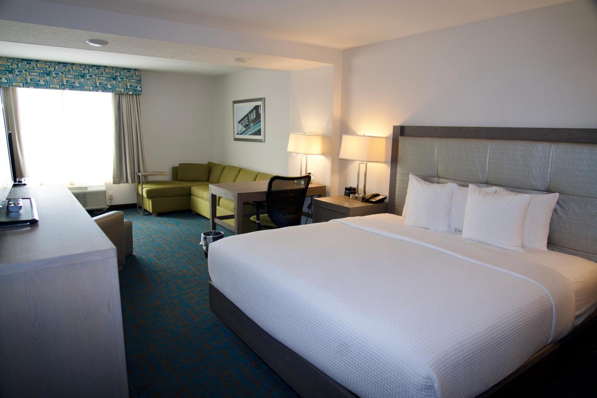 La Quinta By Wyndham St. Paul-Woodbury Hotel Ngoại thất bức ảnh