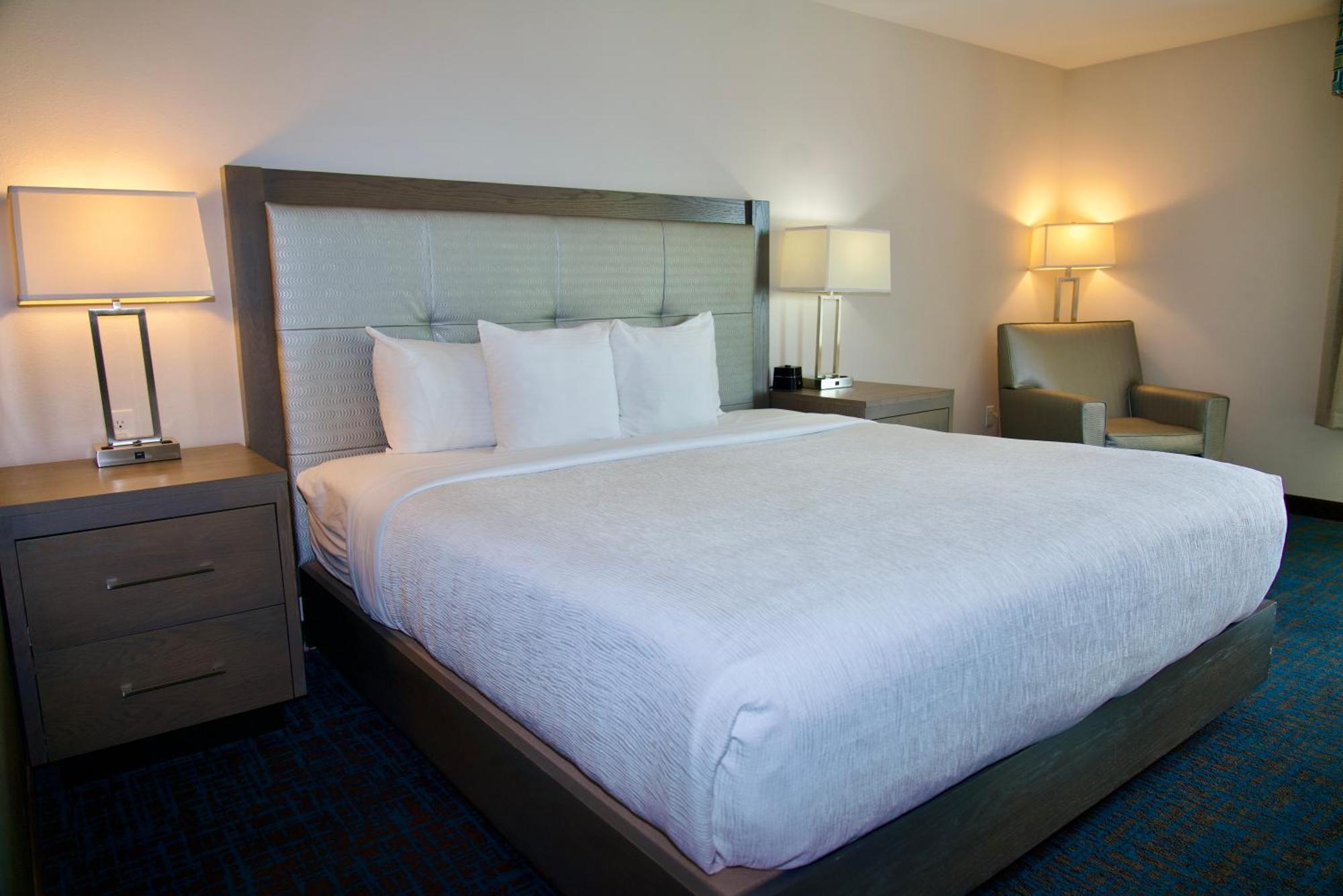 La Quinta By Wyndham St. Paul-Woodbury Hotel Ngoại thất bức ảnh