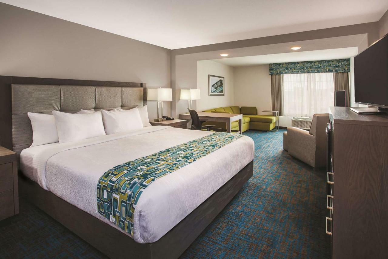 La Quinta By Wyndham St. Paul-Woodbury Hotel Ngoại thất bức ảnh